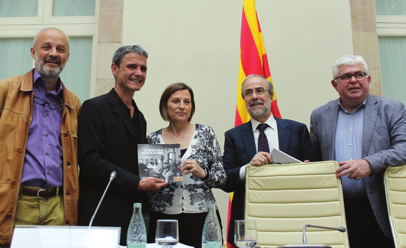El Parlament acull la presentació d’un llibre de Vicenç  Relats sobre la postguerra, l’exili i la repressió franquista